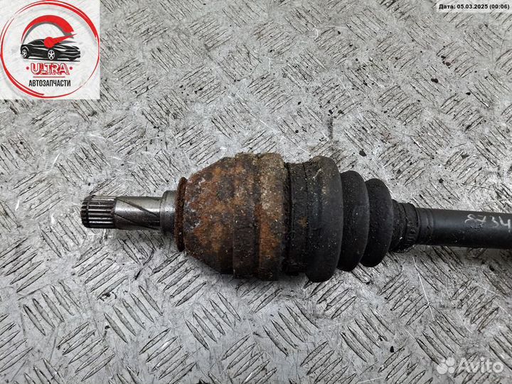 Полуось передняя левая б/у Opel Zafira A