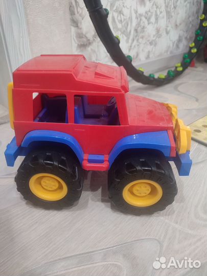 Внедорожник