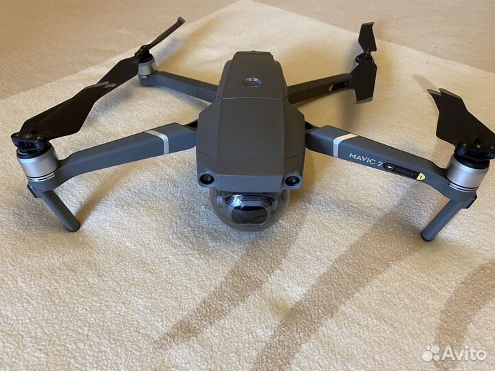 Квадрокоптер DJI Mavic 2 Pro