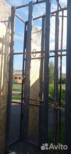 Пирамида для перевозки окон