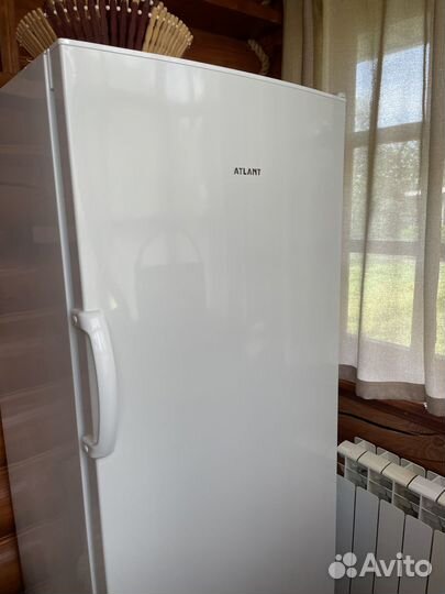 Морозильная камера Atlant М 7204-100