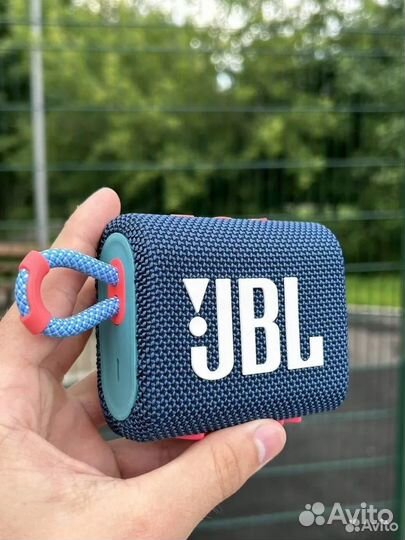 Портативная колонка JBL Go3