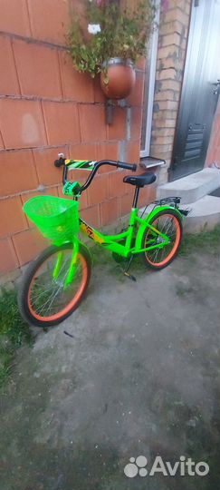 Детский велосипед бу 20