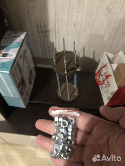 Клетка для бутылки на подарок