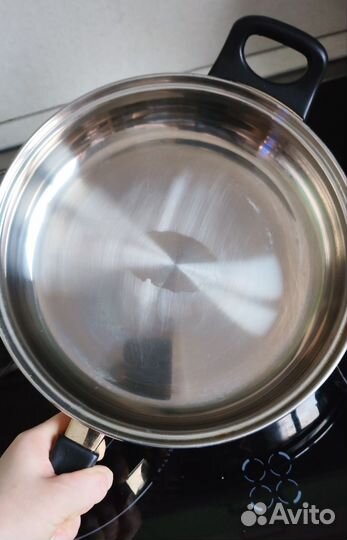 Сковорода нержавейка 24 см с крышкой бу