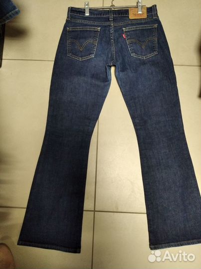 Джинсы женские Levis