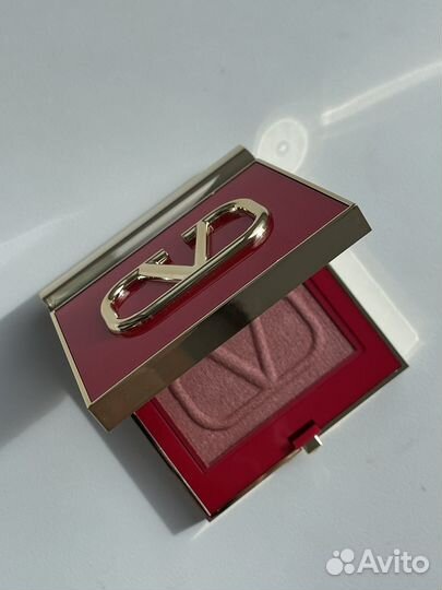 Valentino румяна