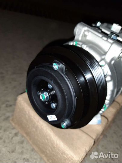 Компрессор кондиционера на мерседес 639