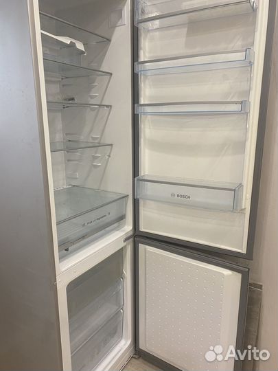 Холодильник бу Bosh