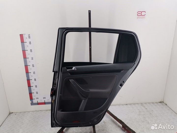 Дверь задняя для Volkswagen Golf 5 1K6833302AA
