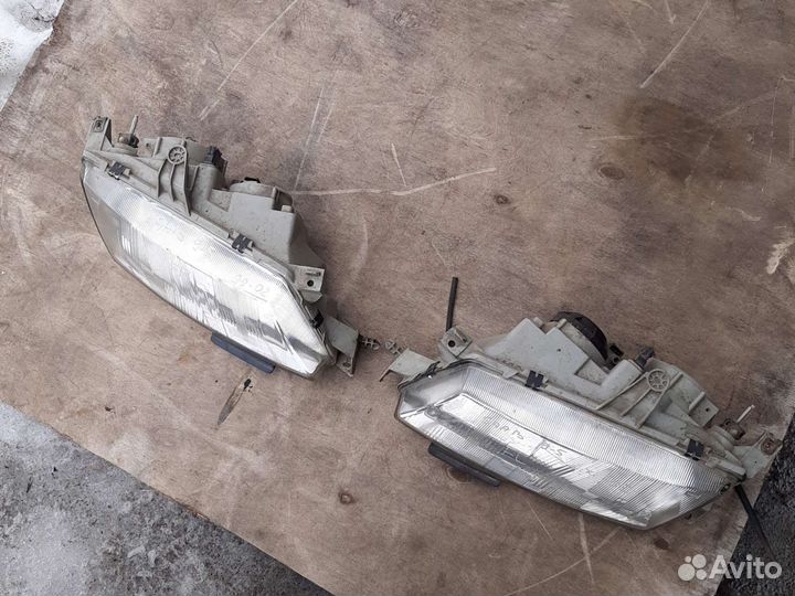 Фара Сааб 9 5 2000 год оригинал