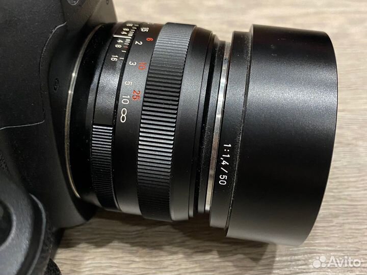 Зеркальный Фотоаппарат Canon EOS 5D Mark II