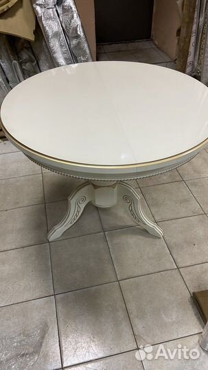 Стол круглый