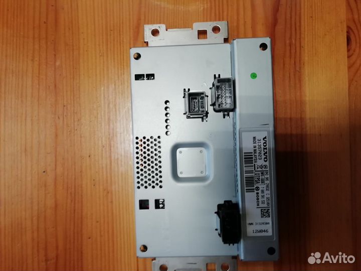 Монитор мультимедиа volvo xc60