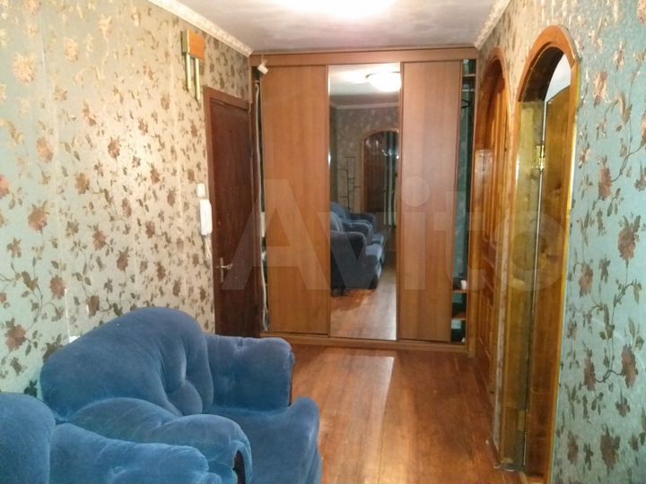 2-к. квартира, 74 м², 1/9 эт.