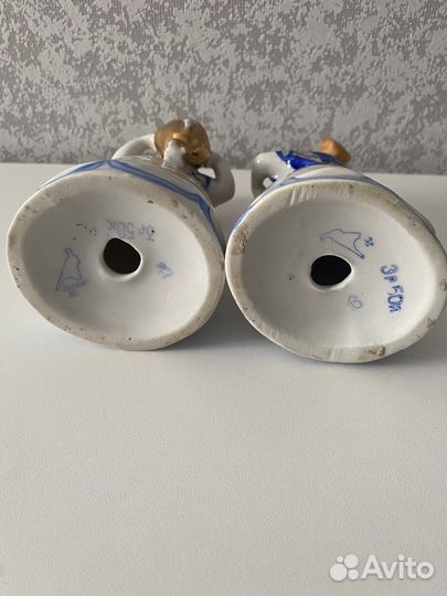 Статуэтка фарфоровая Девушка с самоваром Дулево