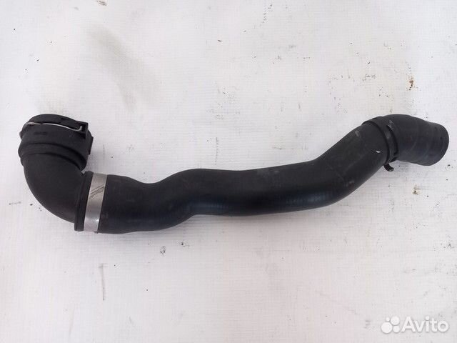 Патрубок системы охлаждения Volkswagen Tiguan