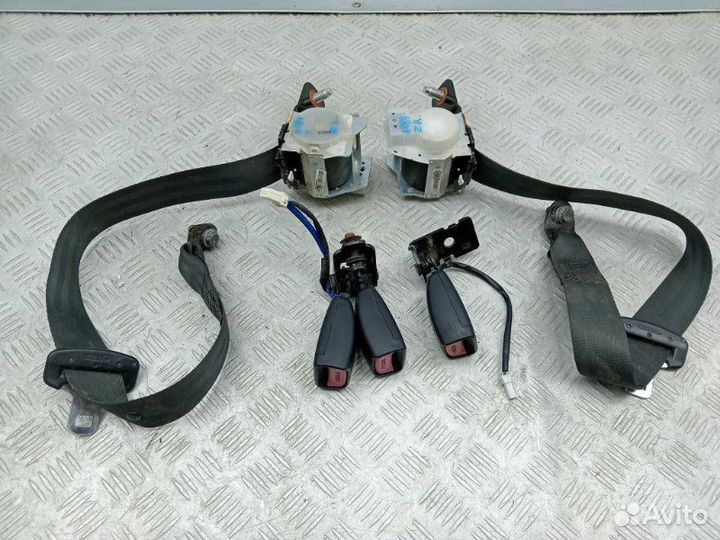 Ремень безопасности задний Kia Ceed 1 ED 1.6 G4FC