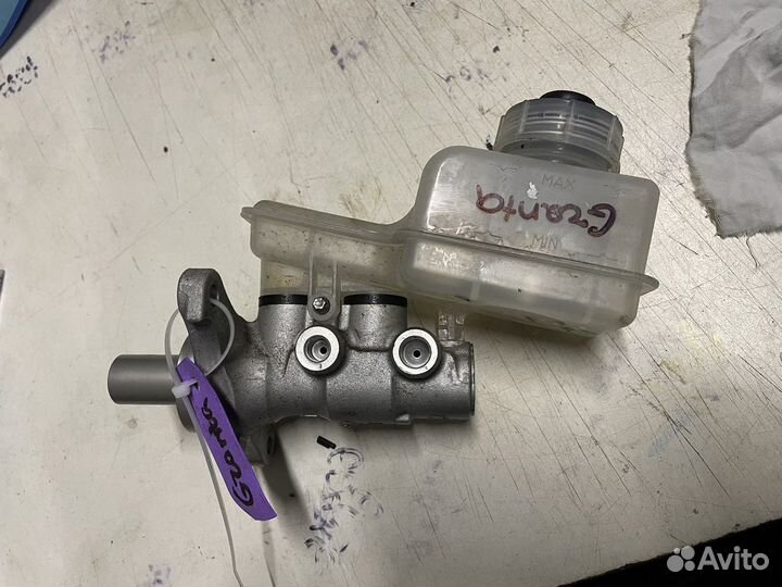 Главный тормозной цилиндр VAZ LADA Granta с 2011