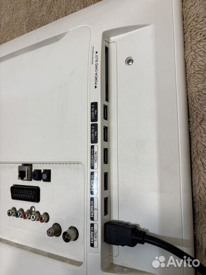 Телевизор LED LG 32LB570V