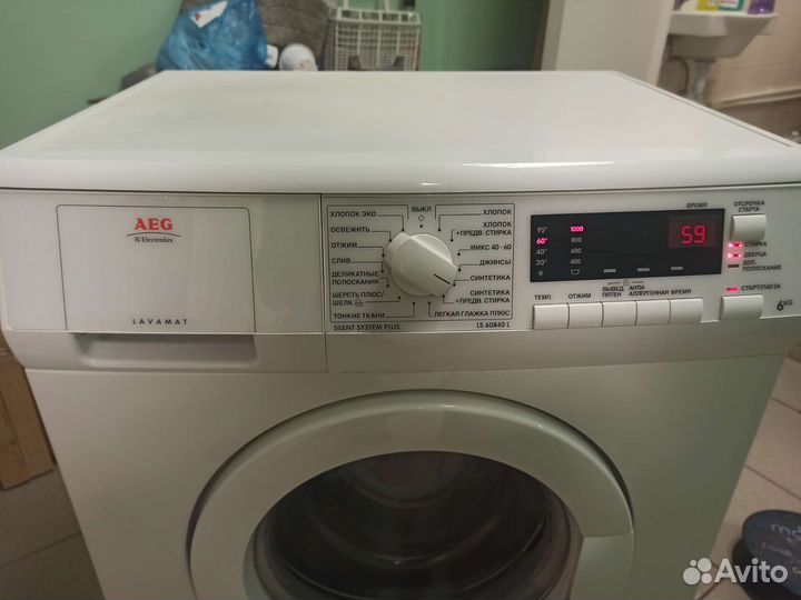 Стиральная машина аег