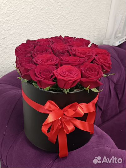 Композиция красных роз