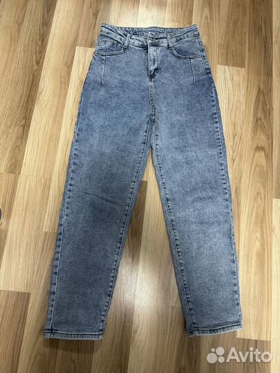 Модные джинсы