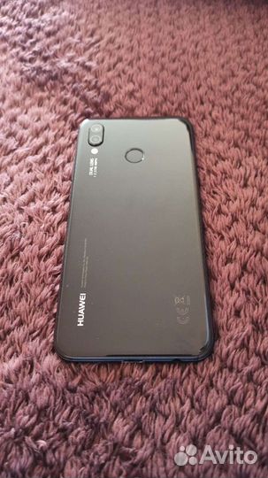 Телефон Huawei