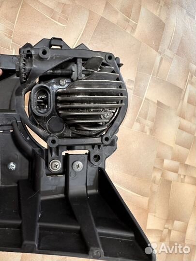 Комплект противотуманных фар, кронштейна противоту