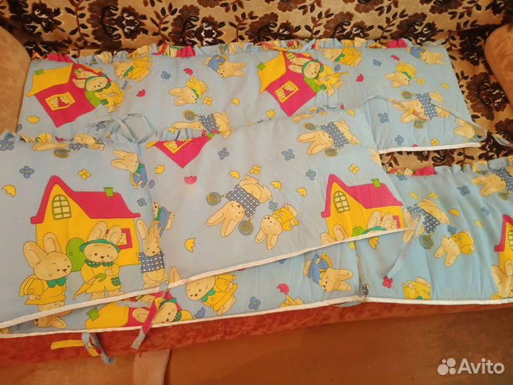 Бортики в детскую кроватку