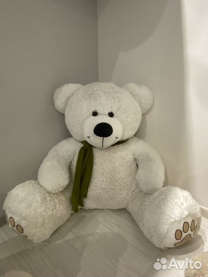 Большие плюшевые медведи