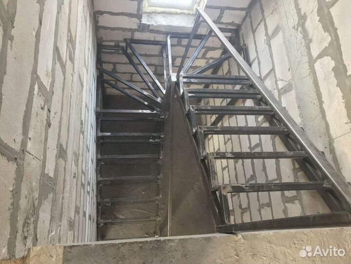 Изготовление металлических лестниц