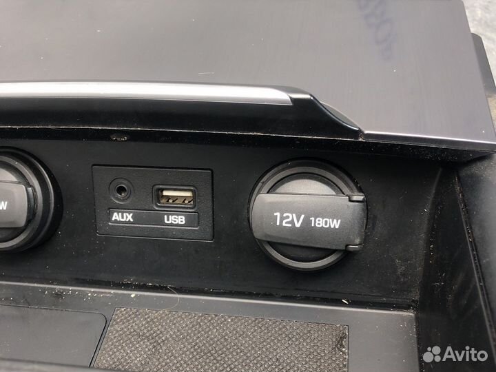 Вставка консоли Genesis 2