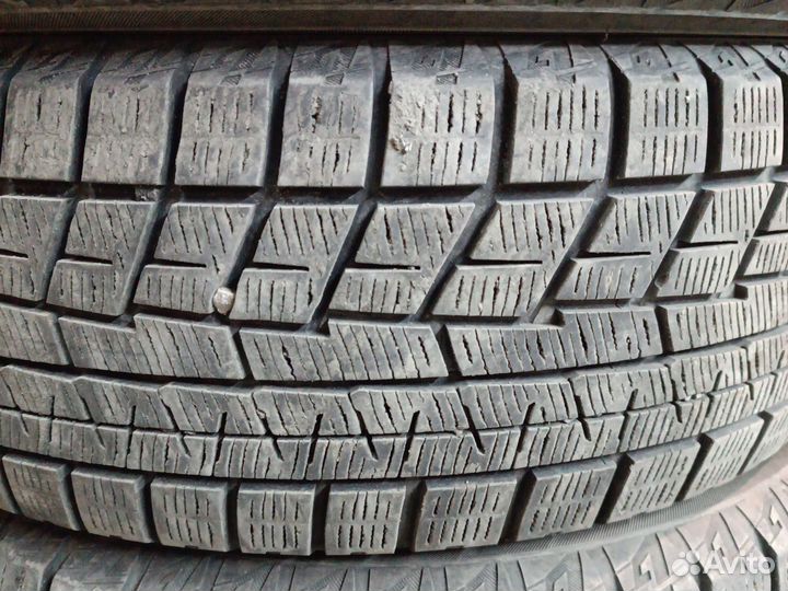 Yokohama Ice Guard IG60 215/60 R16 95Q