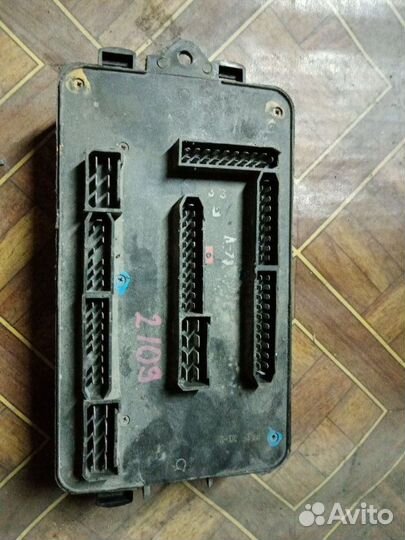 Блок предохранителей LADA 2109