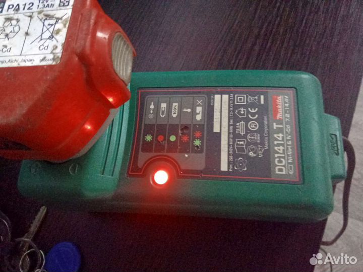 Зарядное устройство +акб