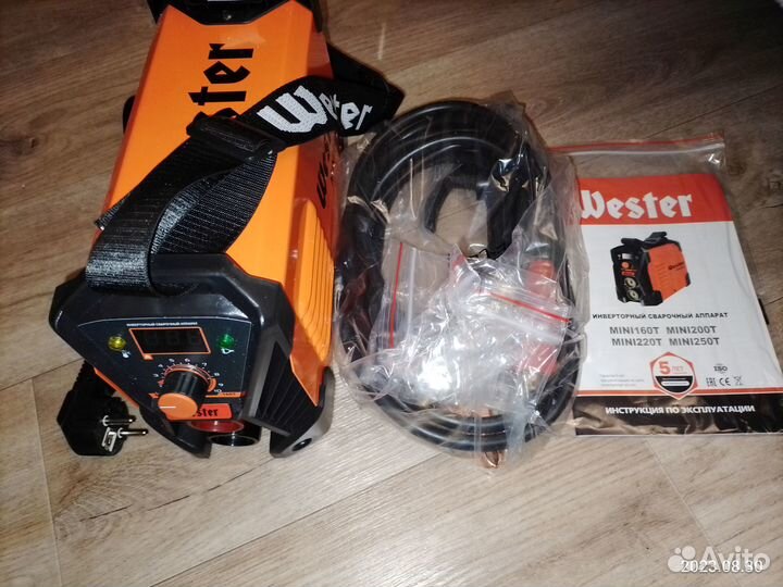 Сварочный инвертор Wester Mini160T