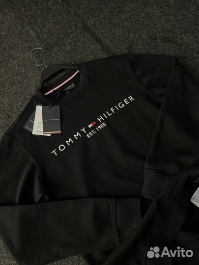 Свитшот Tommy Hilfiger 1985 черный