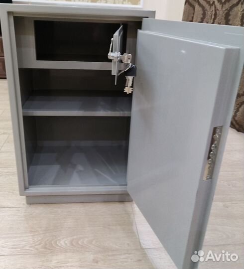 Сейф металлический бу