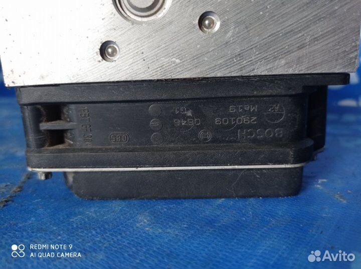 Блок abs Nissan Teana J32 седан VQ35DE 2010