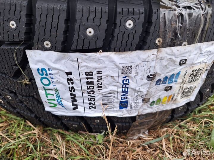 Vittos VWS31 225/55 R18