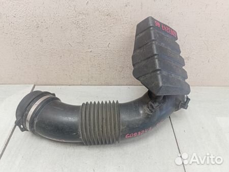 Патрубок воздушного фильтра