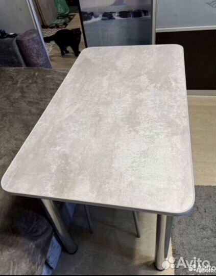 Стол кухонный Новый