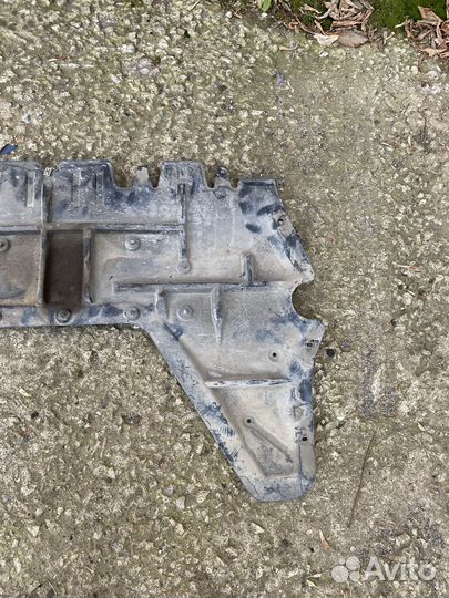 Защита двигателя Volkswagen Passat B6