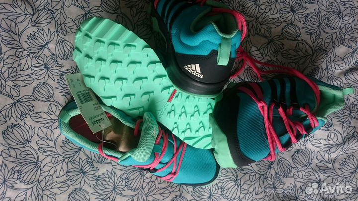 Кроссовки adidas trail rocker разм от 38 до 40