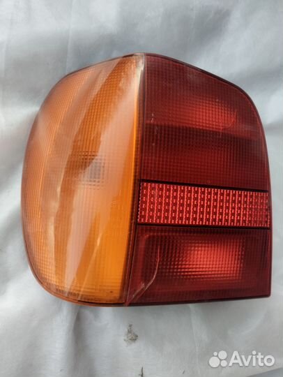 Фонарь задний левый volkswagen polo 3
