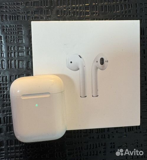 Кейс для airpods 2 оригинал б/у