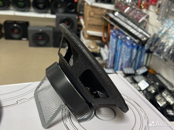 Динамики oris FT-165w. Мидбас