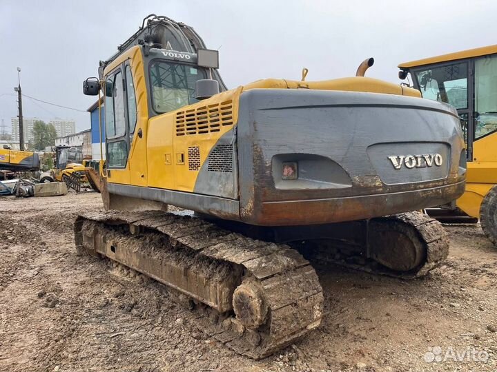 Гусеничный экскаватор Volvo EC290B LC, 2006