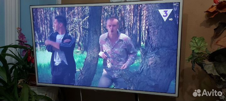 Телевизор samsung